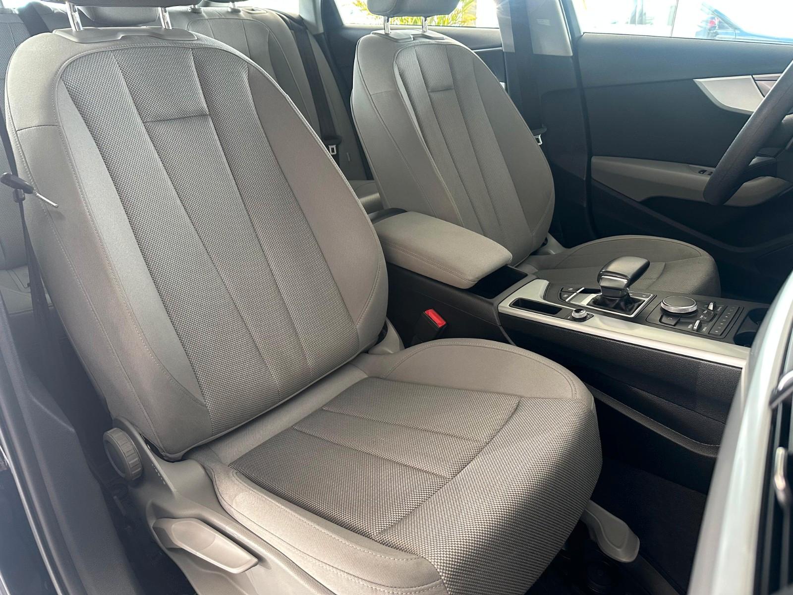 Audi A4 Avant*AHK*SHZ*NAVI*KLIMA*RDS*Standheizung*