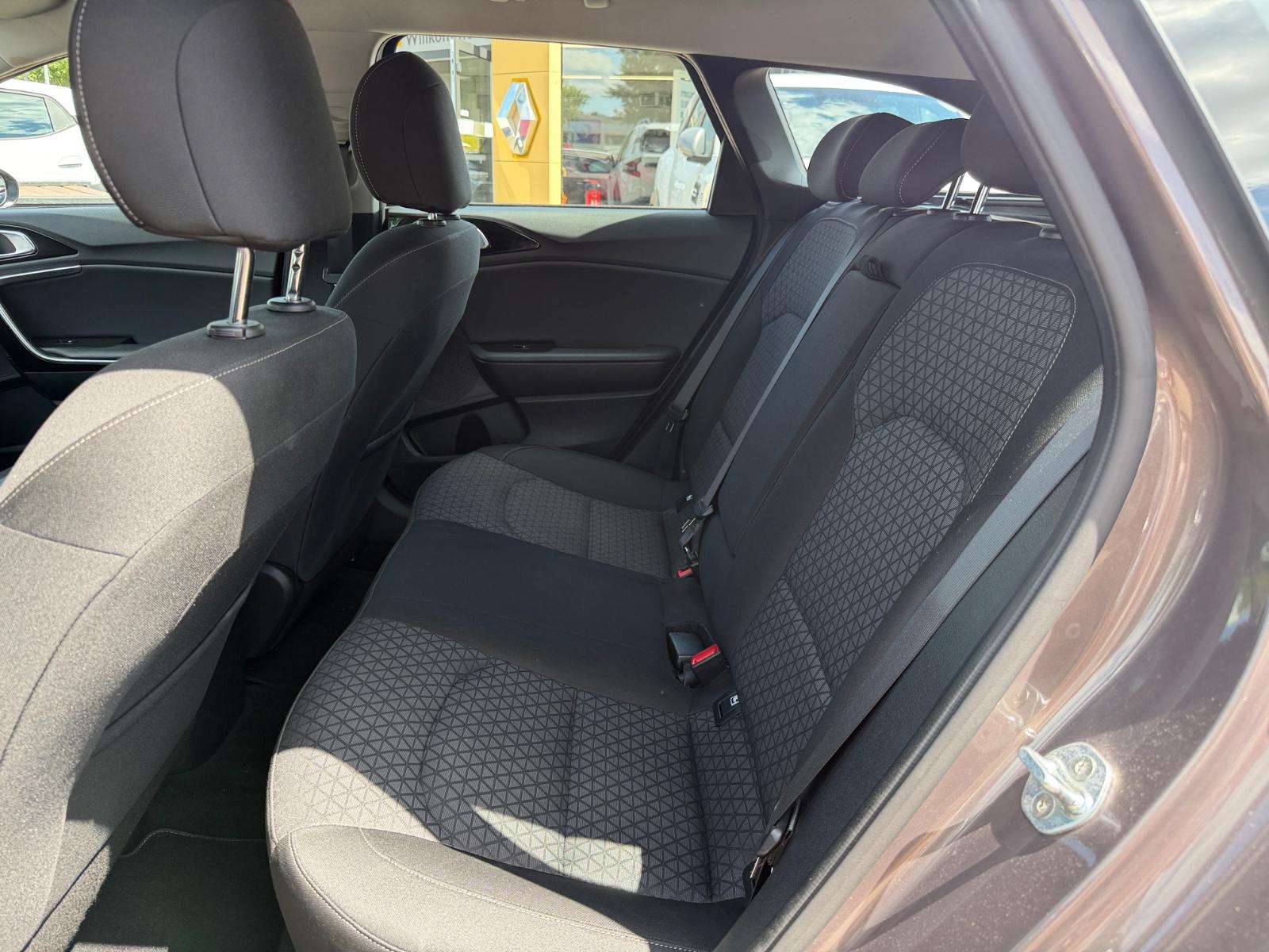 Kia cee'd Sportswagon Vision 1.6D Automatik