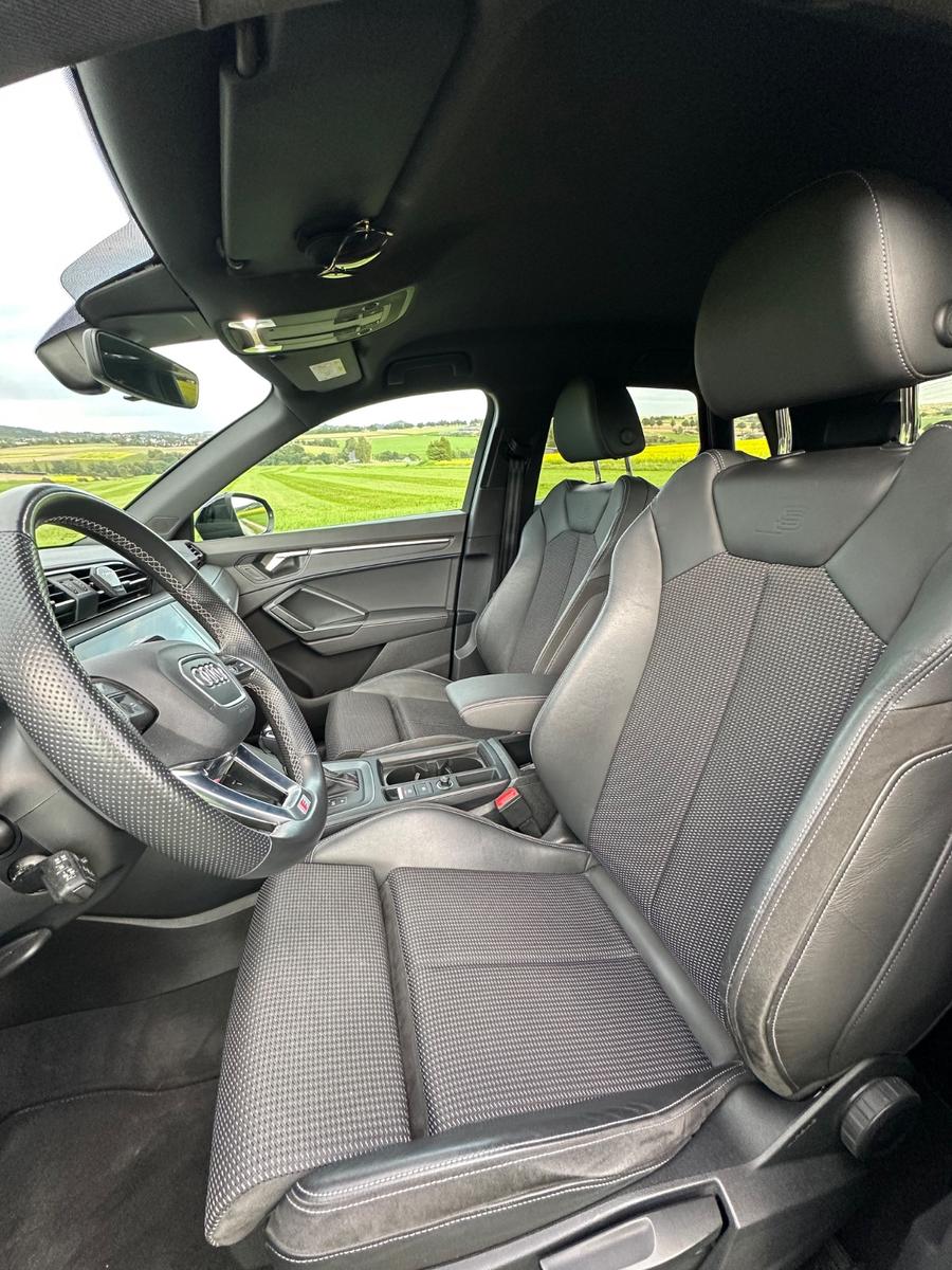 Audi Q3 40 TFSI quattro S tronic S line S line