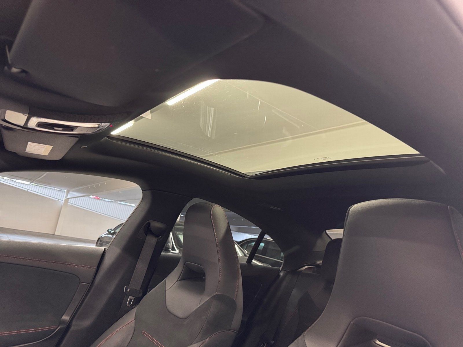 Fahrzeugabbildung Mercedes-Benz CLA 200 AMG Plus*Burmester*Pano*Disto*HUD*Night*