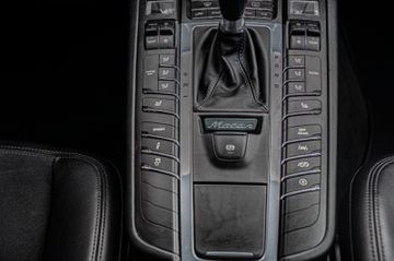 Fahrzeugabbildung Porsche Macan GTS 3.0L  |ALCANTARA|PANO|VOLL
