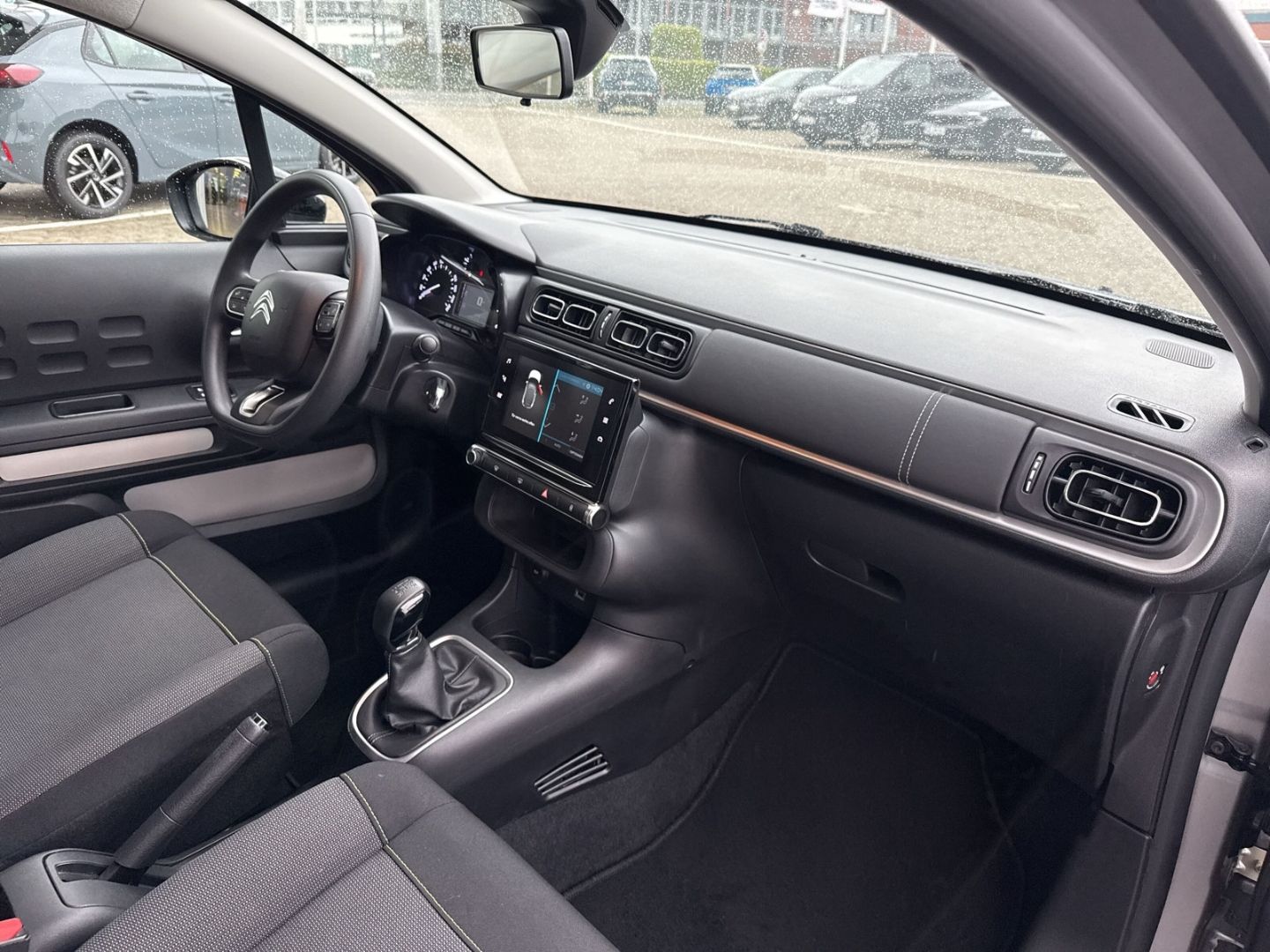 Fahrzeugabbildung Citroën C3 C-Series PureTech 82 1.2 LED Apple CarPlay An