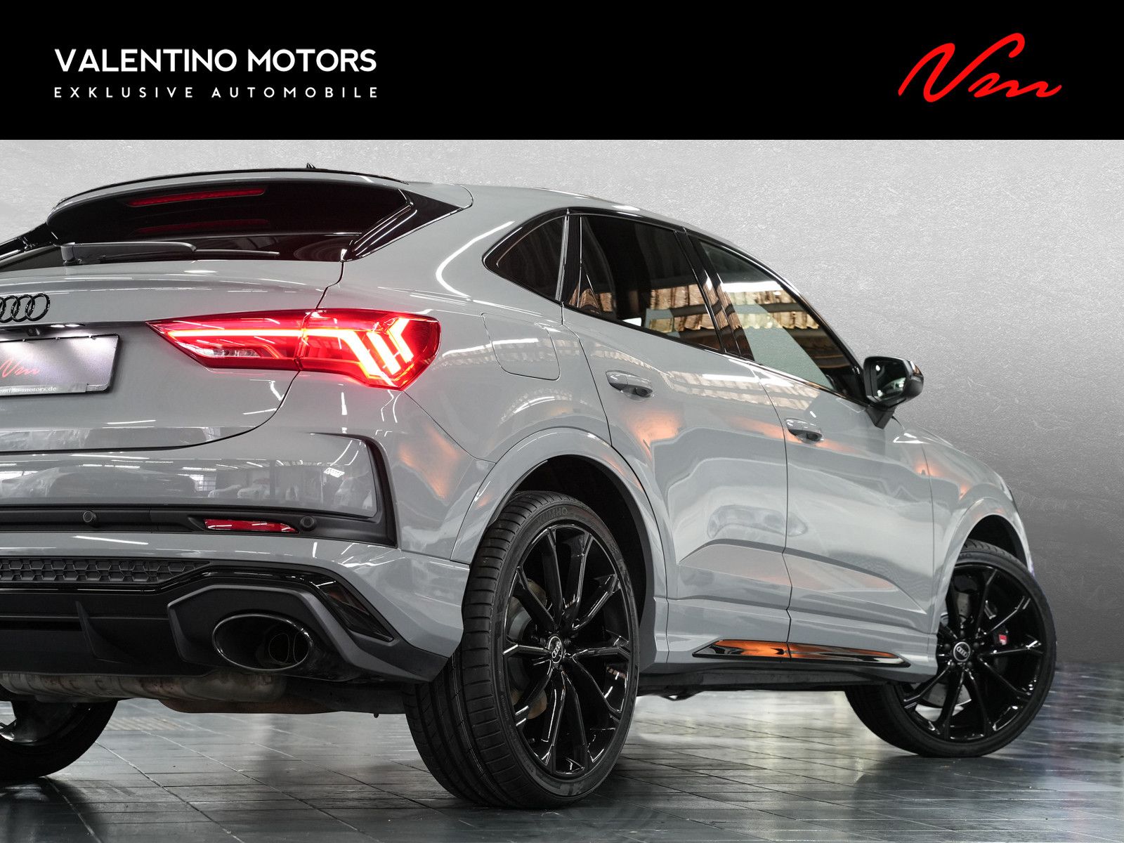 Fahrzeugabbildung Audi RSQ3 Sportback - RS-Sitze|21Zoll|RS-AGA|B&O