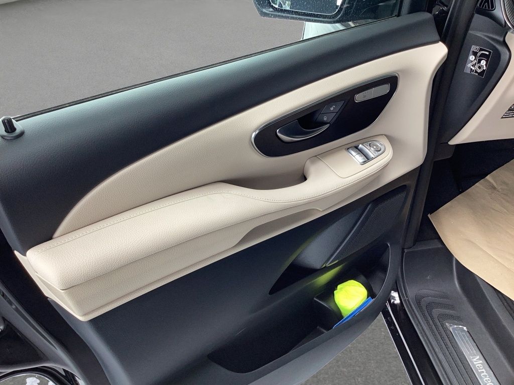 Fahrzeugabbildung Mercedes-Benz V 300 d Marco Polo 4MATIC AHK*Leder*Navi*Standh.