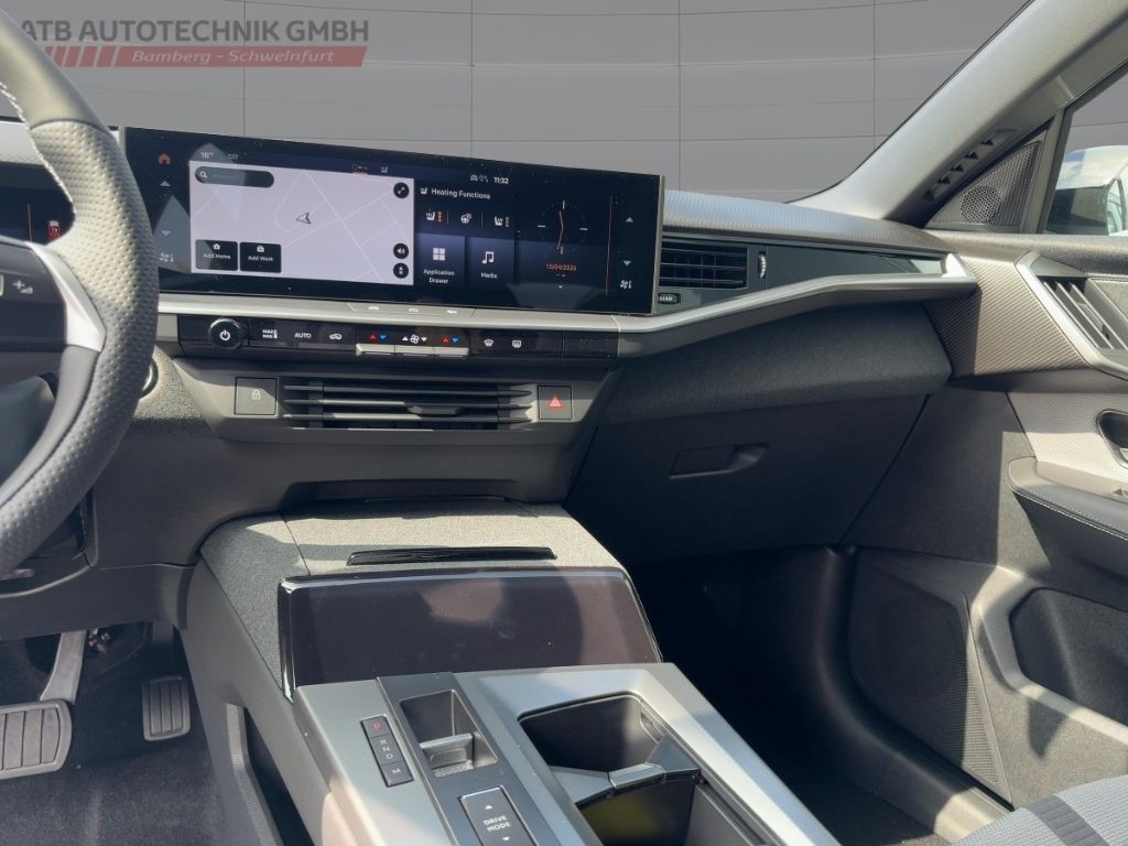 Fahrzeugabbildung Opel Grandland GS, AHK, Allwetter, 360 Grad Kamera, e
