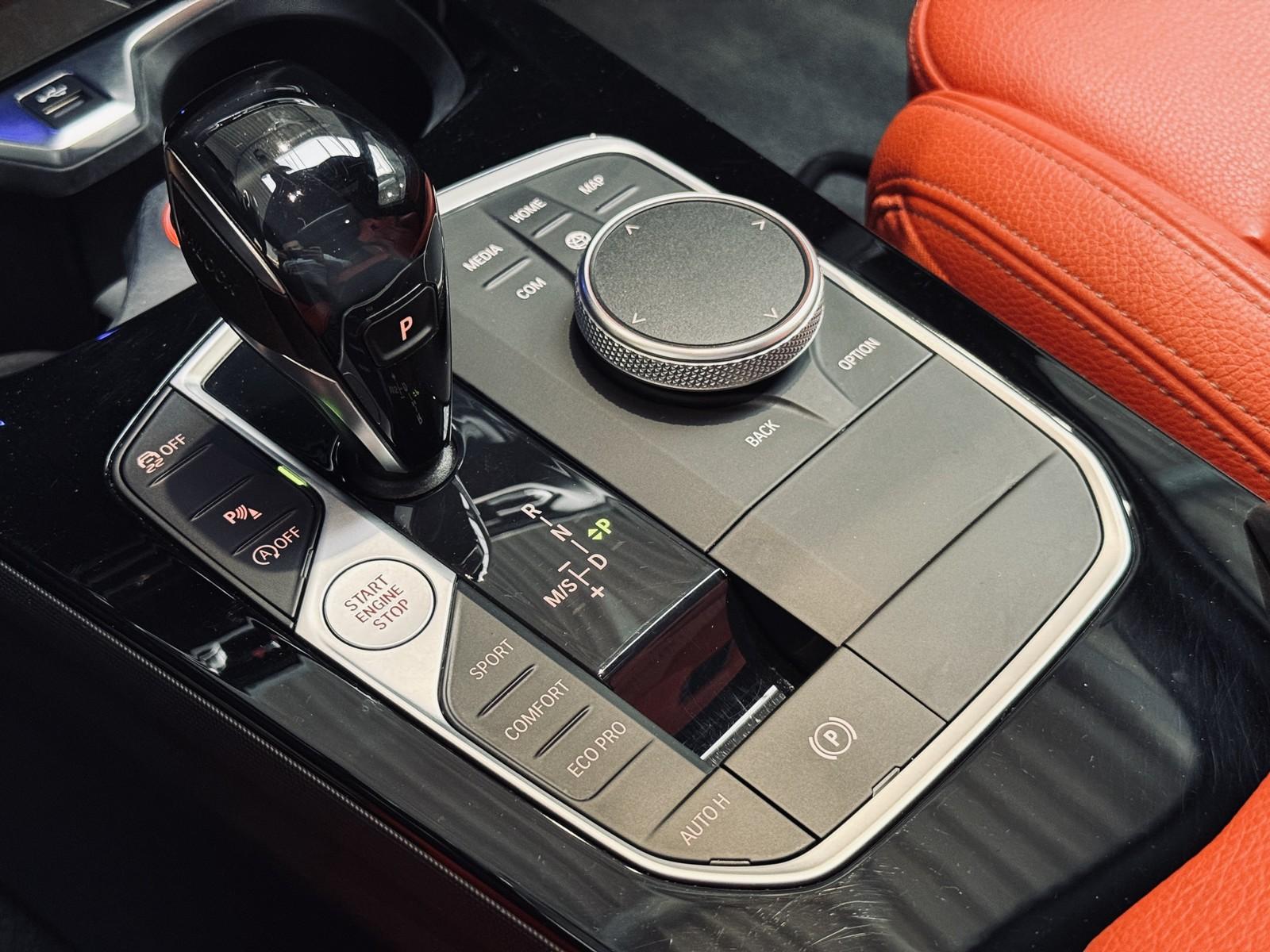 BMW M235i PERFORMANCE |H&K|PANO|M-SPORTSITZE DAKOTA|