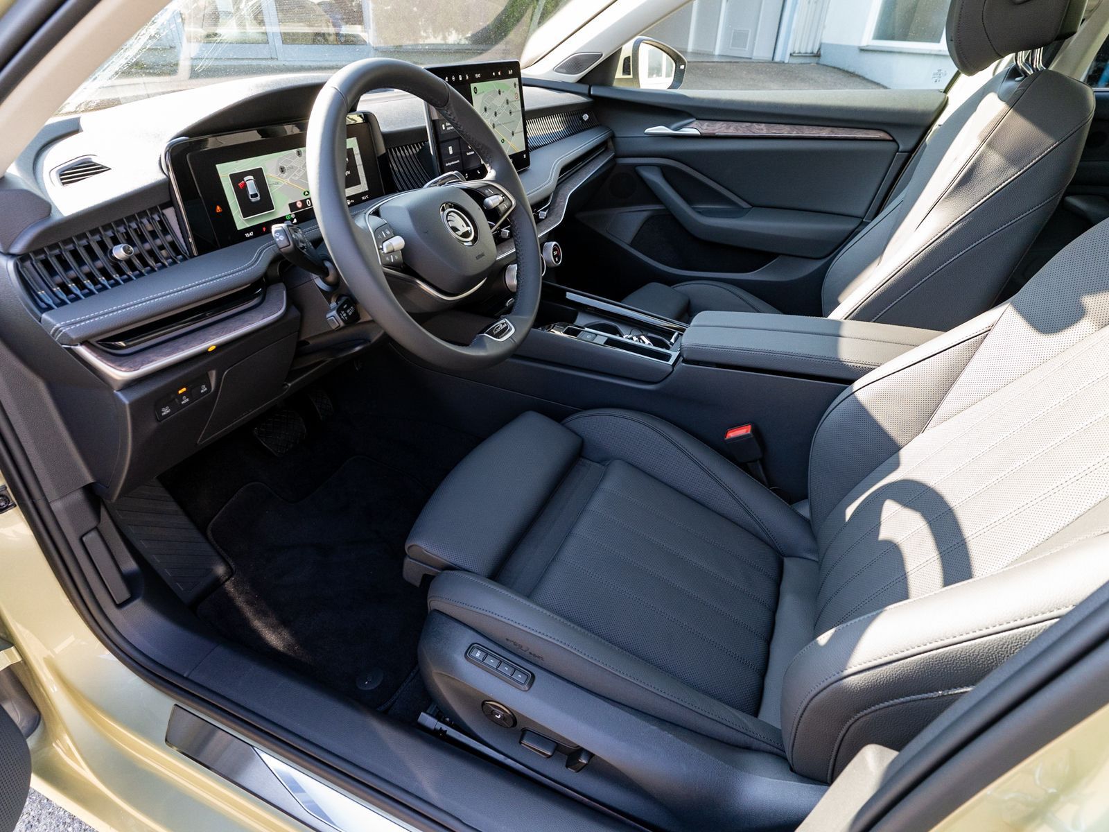 Skoda Superb - Bild 18