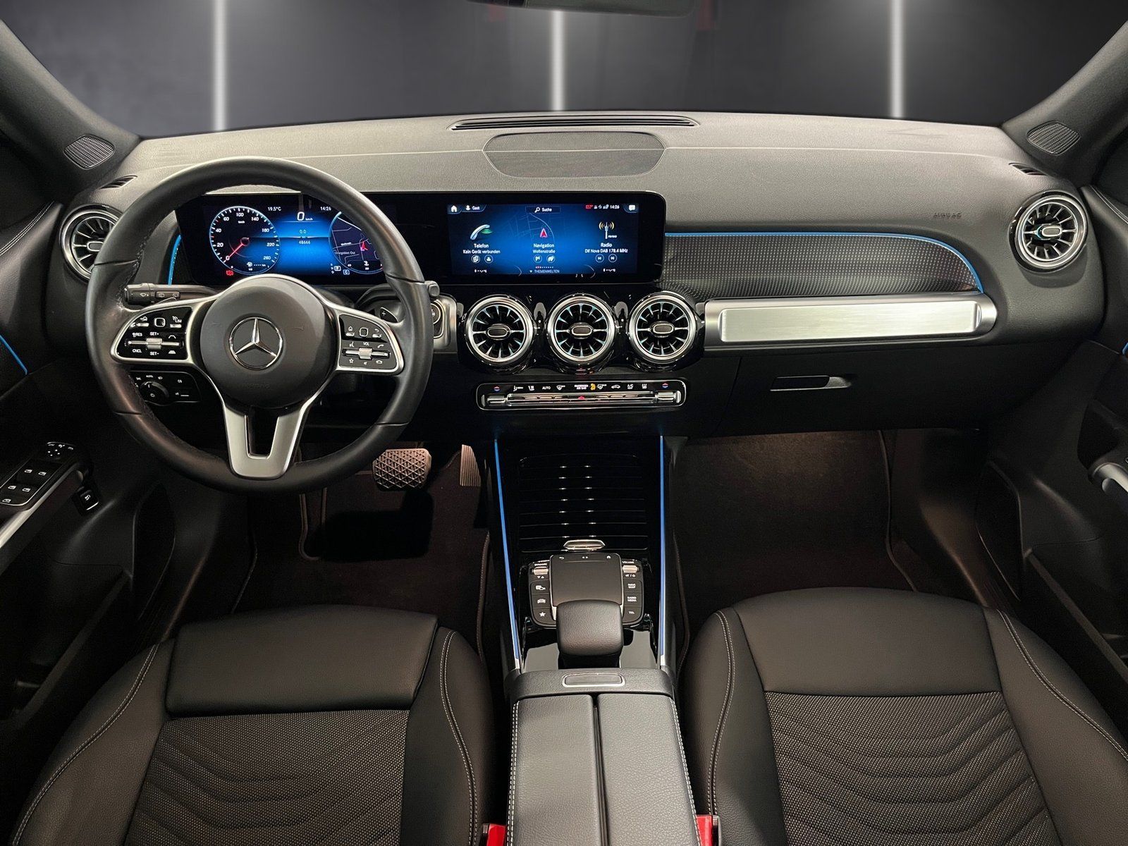 Fahrzeugabbildung Mercedes-Benz GLB 220 d Progr*360*Distr*Panorama*Standh*Multib