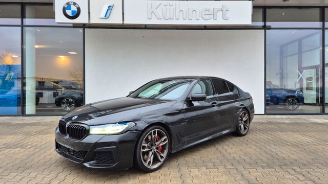 BMW M550i xDrive Limousine Fzg. hat Seitenschaden !!