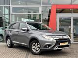 Mitsubishi Outlander Basis 2WD - gebrauchte Mitsubishi SUV & Geländewagen