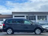 Volkswagen Sharan Comfortline Life BMT*GARANTIE*8-FACH* - : Schwarz, Van