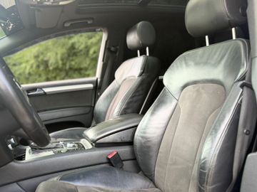 Audi Q7 - 10