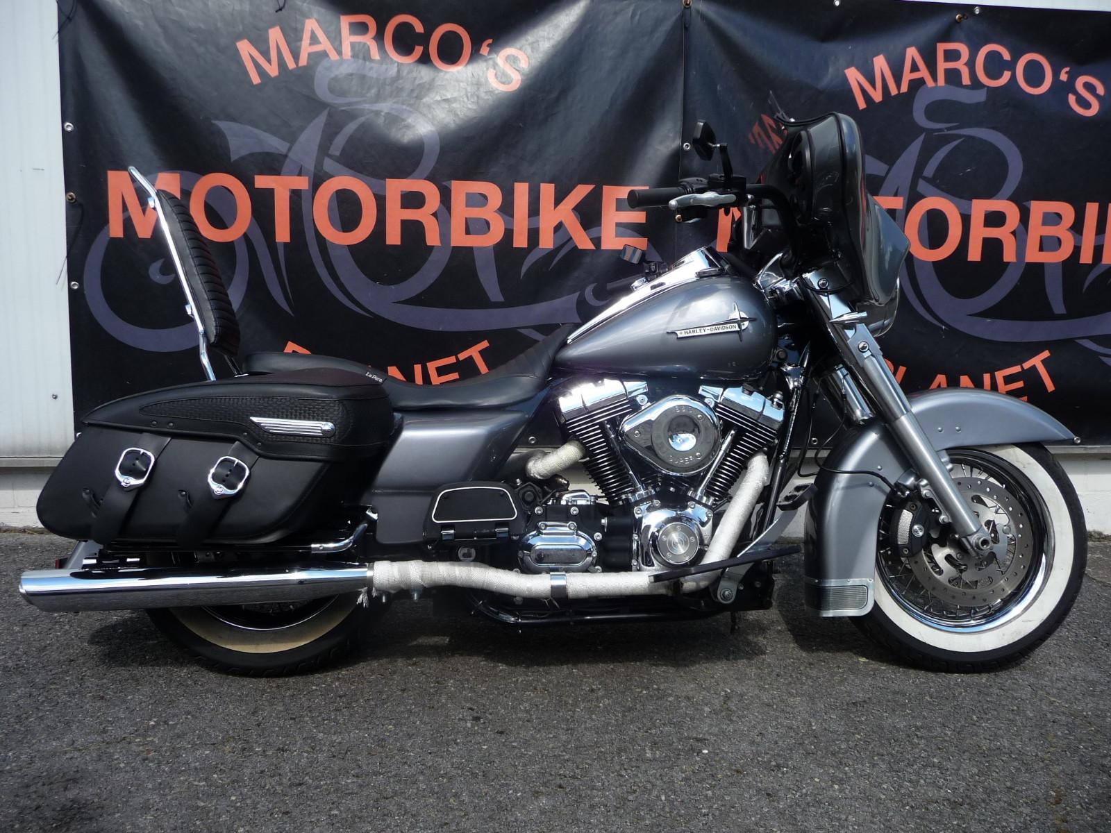 Harley-Davidson Road King FLHRC  Zubehör