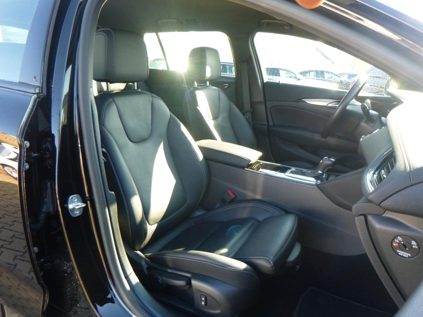 Opel Insignia B Sports Tourer  >AUT/AHK/KAM/LED/Leder