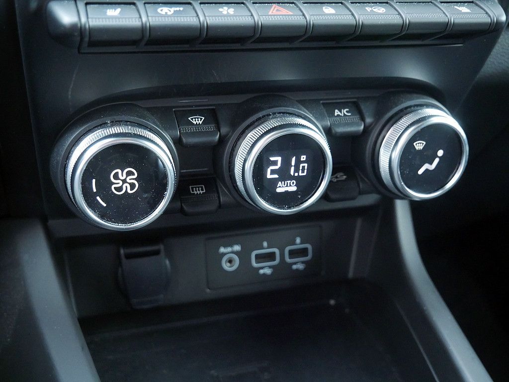 Fahrzeugabbildung Renault Arkana Intens TCe 140 SHZ KAMERA NAVI ACC LED