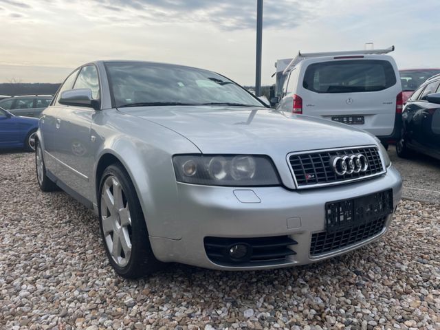 Audi S4 V8 Limousine 4.2 quattro 110tkm