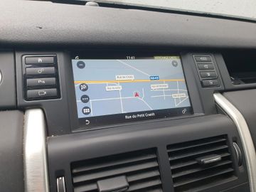 Land-Rover Discovery Sport - 10