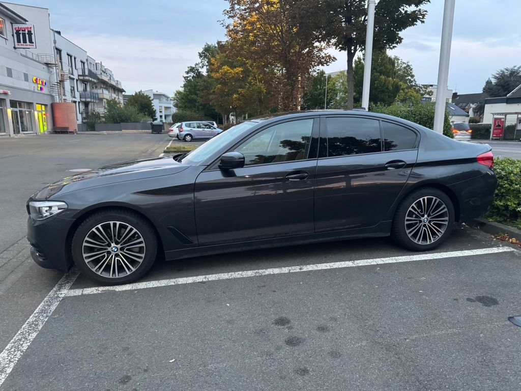 Image of BMW 520