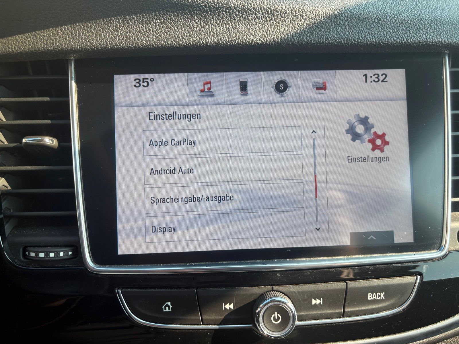 Fahrzeugabbildung Opel Mokka X 1.4 Innovation Aut. Navi LED SPORTSITZE