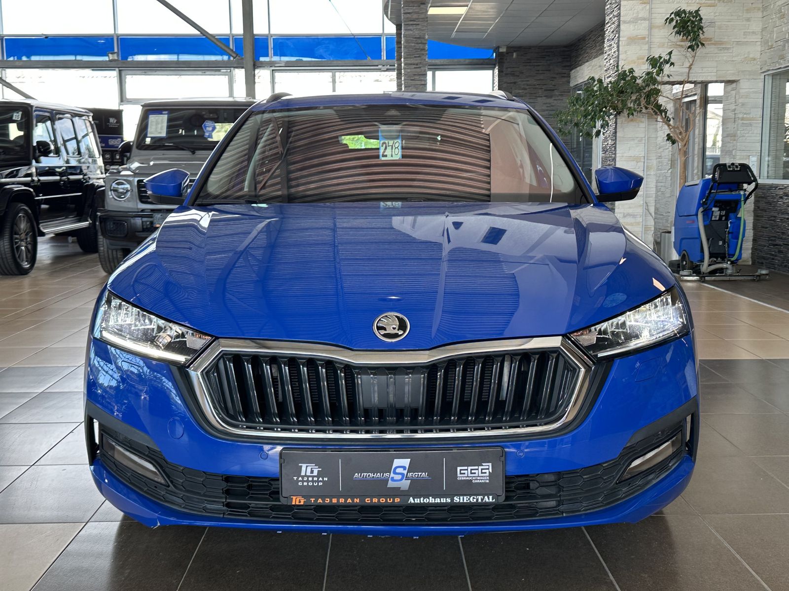 Skoda Octavia Clever Massag R.Cam Ambiente LED SHZ AHK imagem 2