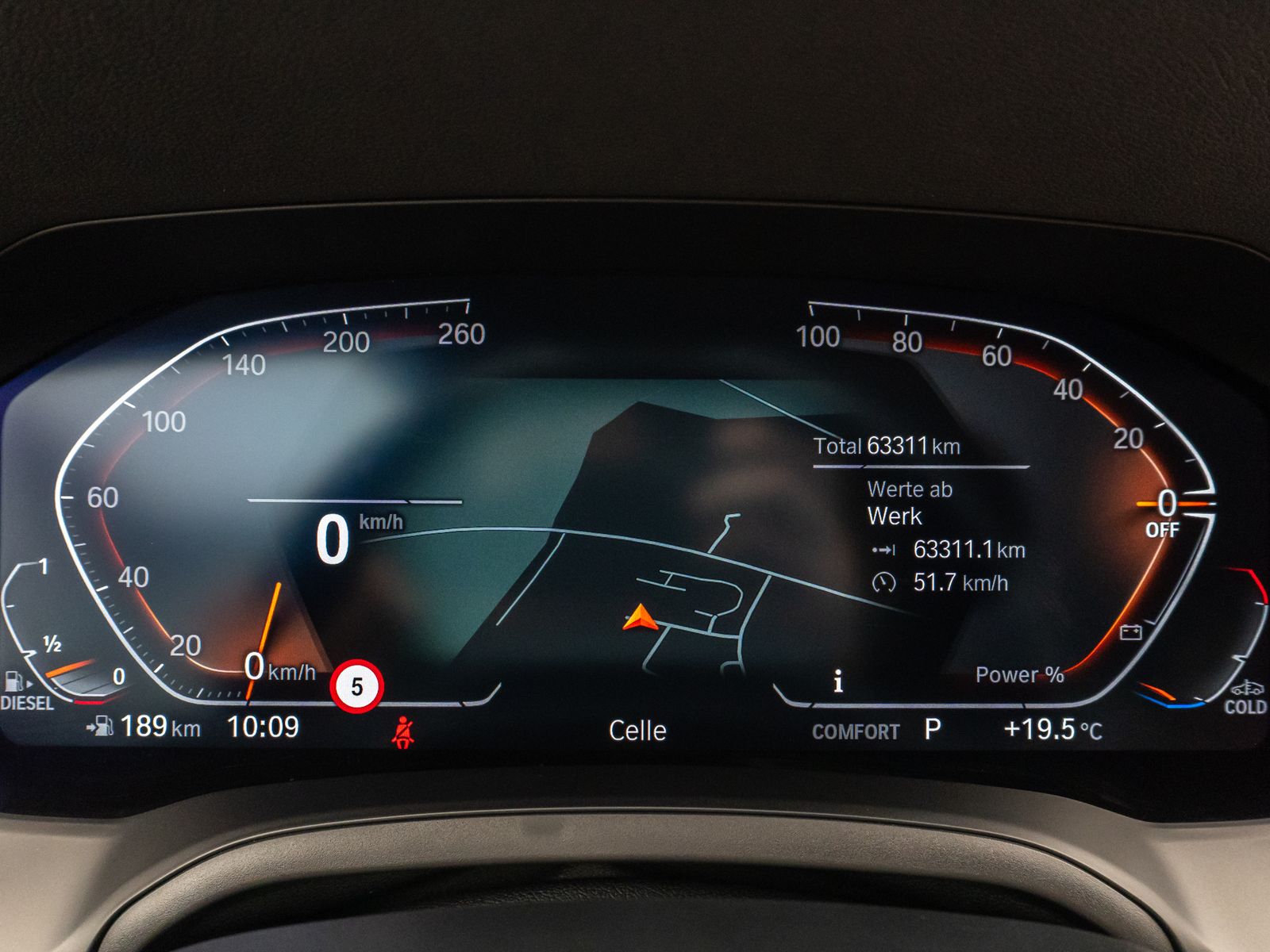 Fahrzeugabbildung BMW 320d  Luxury Line DAB HiFi PDC LED Alarm Sport