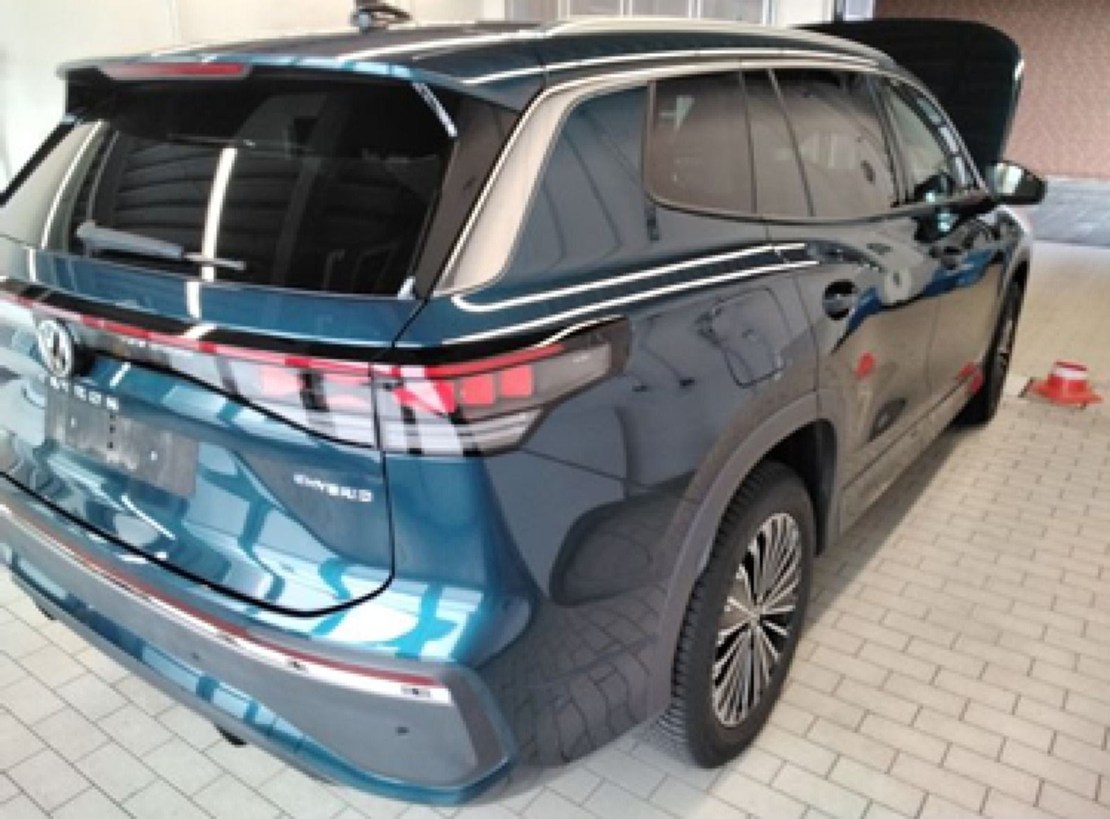 Volkswagen Tayron 1.5 TSI eHybrid DSG Elegance IQ.Light ACC foto 2