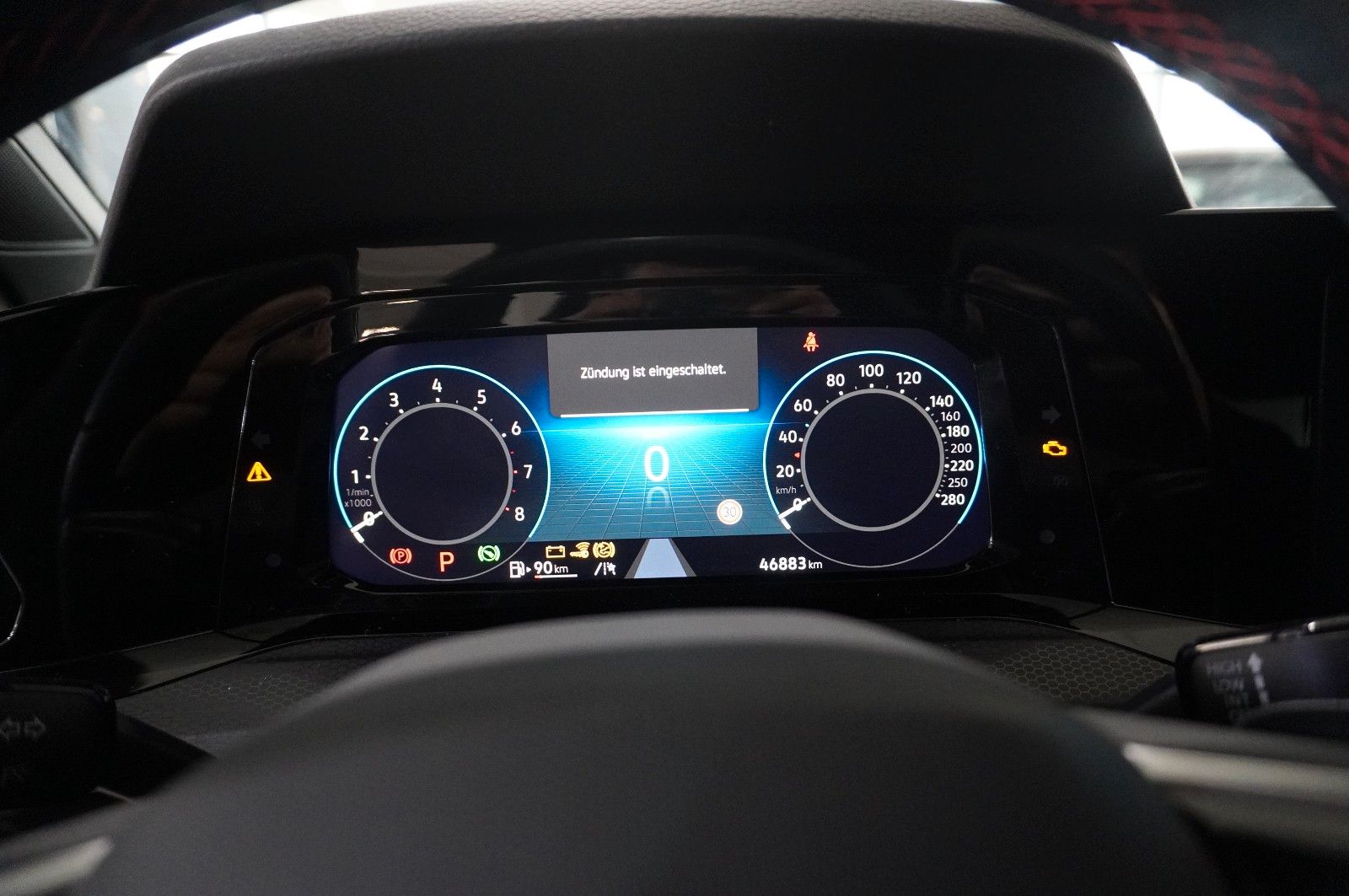 Fahrzeugabbildung Volkswagen Golf VIII Lim. 2.0 TSI GTI DSG NAVI/LED/KAMERA