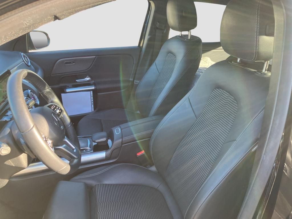 Fahrzeugabbildung Mercedes-Benz GLA 250 e PROGRESSIVE*NIGHT*DAB*MEMORY*KAMERA*