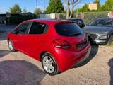 Peugeot 208 Style - Peugeot 208: Style