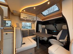 BUERSTNER Lyseo M 660 Harmony Line-Mercedes-Aut.-Dachklima