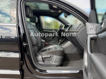 Volkswagen Tiguan - 12