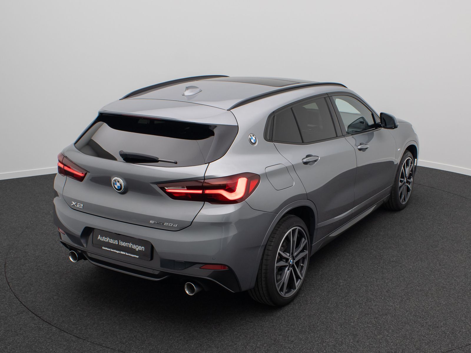 Fahrzeugabbildung BMW X2 sD20d M Sport HUD DAB Kamera HiFi Panoram 19"