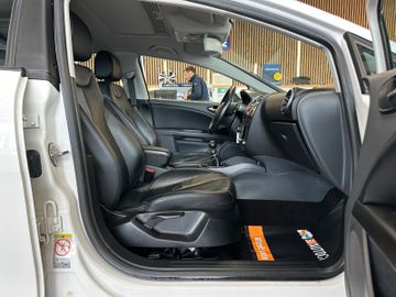 Seat Leon Comfort Limited *2. Hand*Klima*SHZ*Navi*PDC