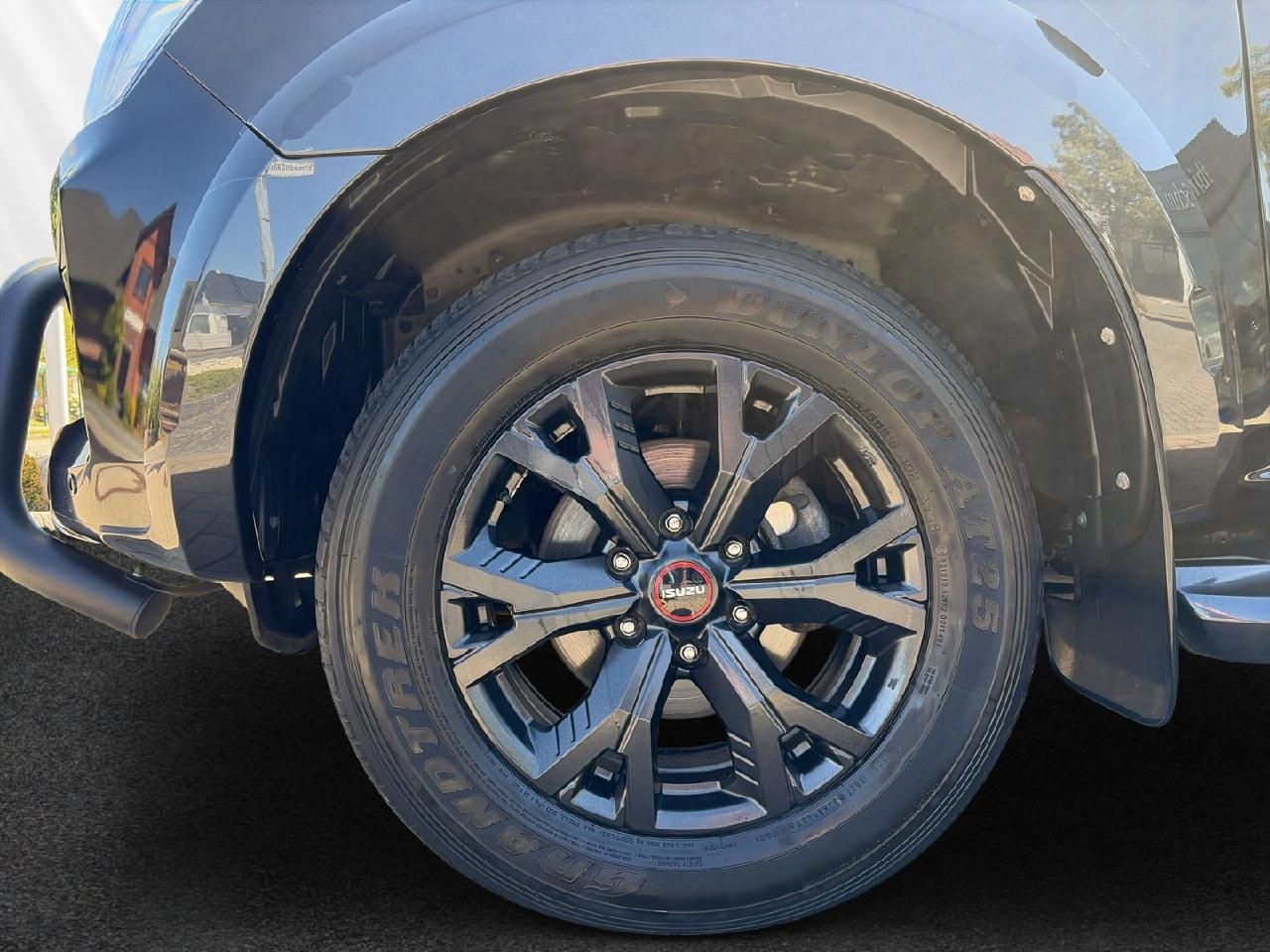 Fahrzeugabbildung Isuzu D-Max Double Cab 1,9 V-CROSS