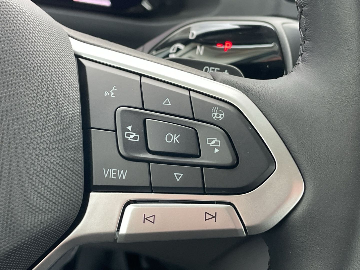 Crafter 35 2.0 TDI Autom. 9-Sitzer/LED/Standhzg/