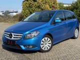 Mercedes-Benz B 200 * 7 G Automatik * AHK * 1. Hand * Tempomat - gebrauchte Mercedes-Benz B 200 aus dem Jahr 2014