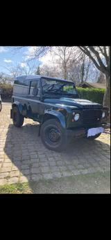 Land Rover Defender 90 TD4 Station Wagon E E