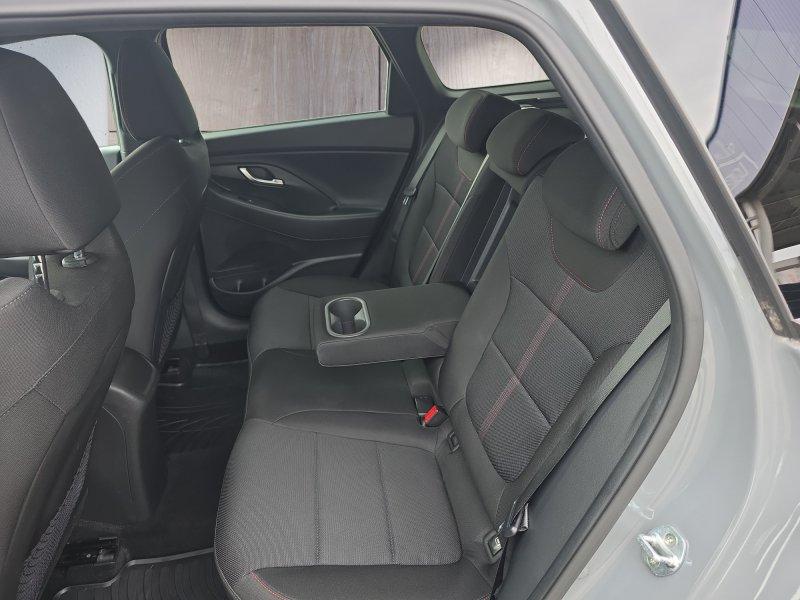 Hyundai i30 N-Line 1.5 T-GDI 7DCT LED/Navi/Winterp/Kamer