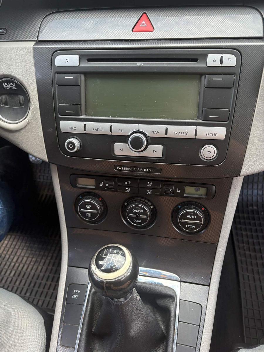 Volkswagen Passat 2007 — photo 13