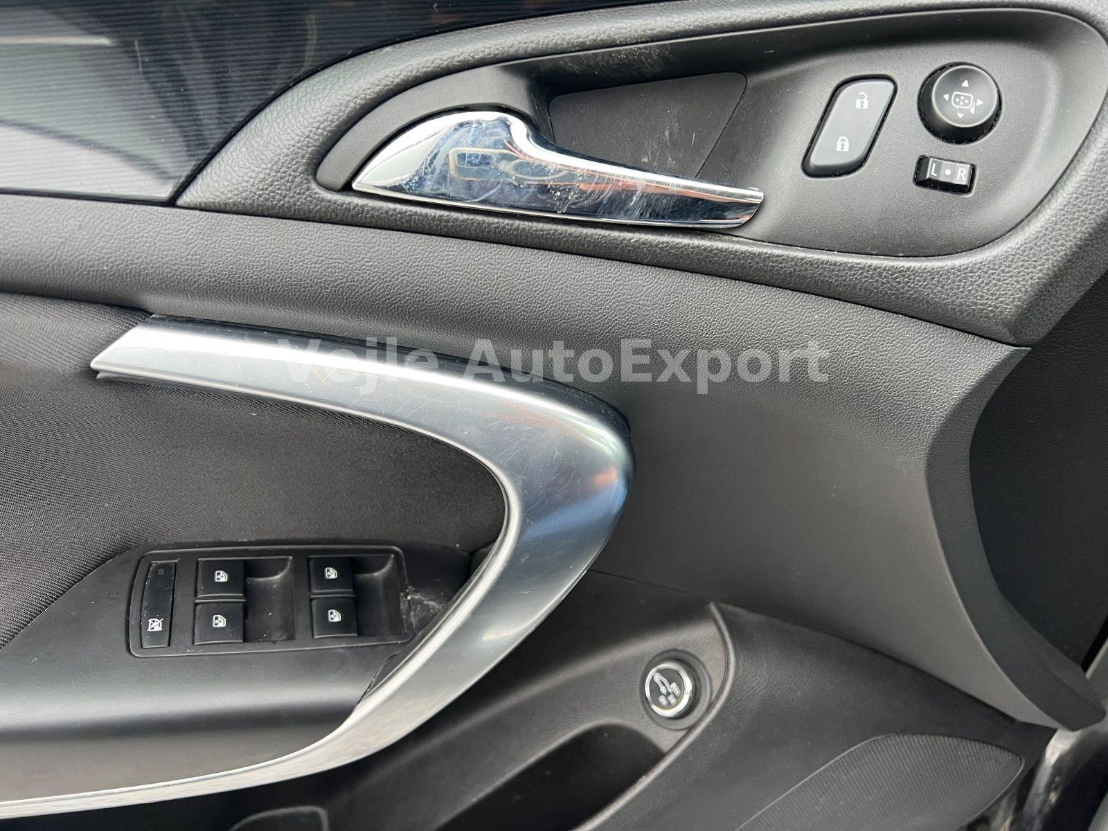 Opel Insignia 2015 — photo 25