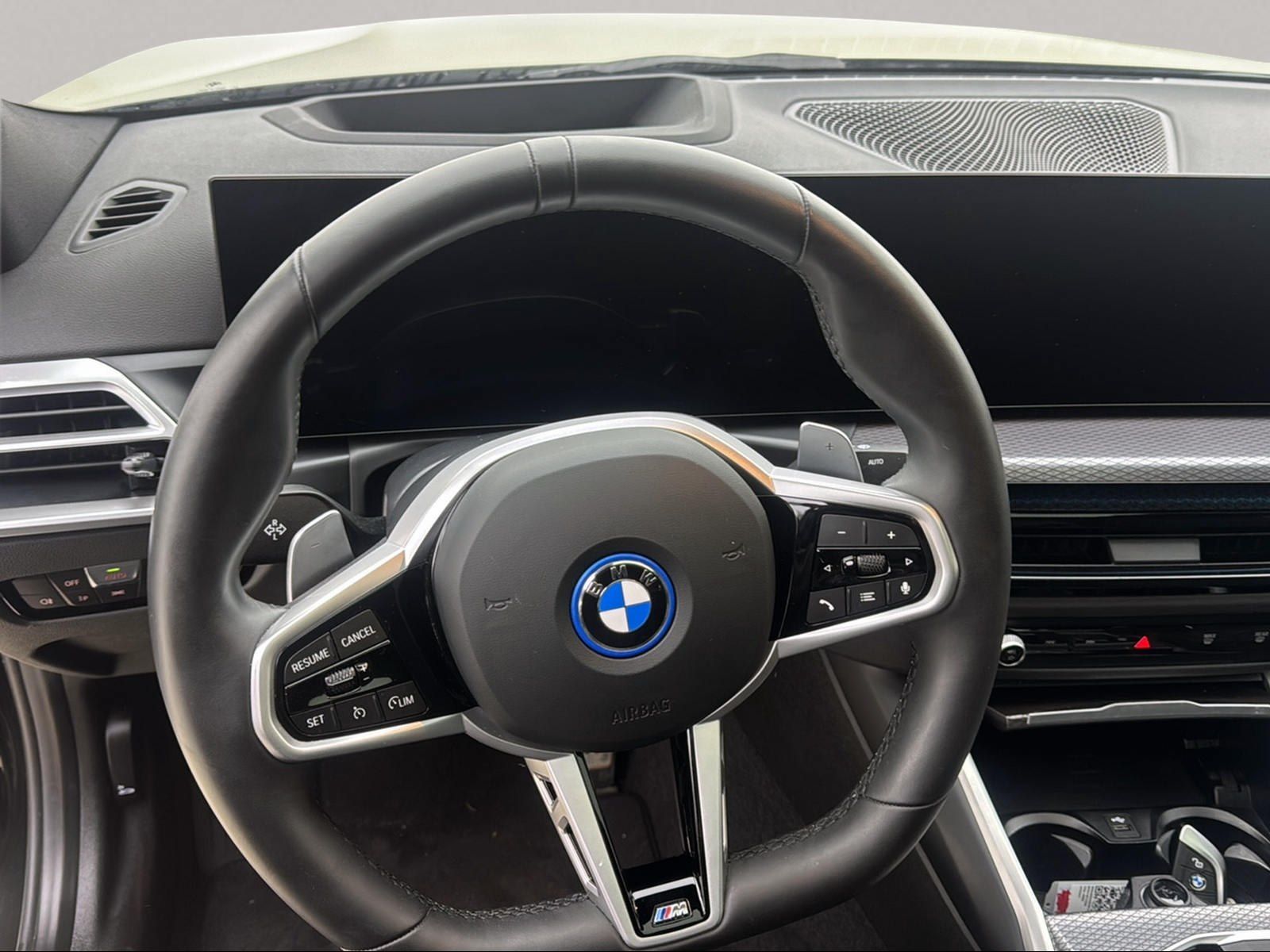 BMW 330 - Bild 13