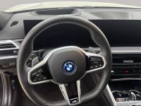 BMW 330 - Vorschau Bild 13