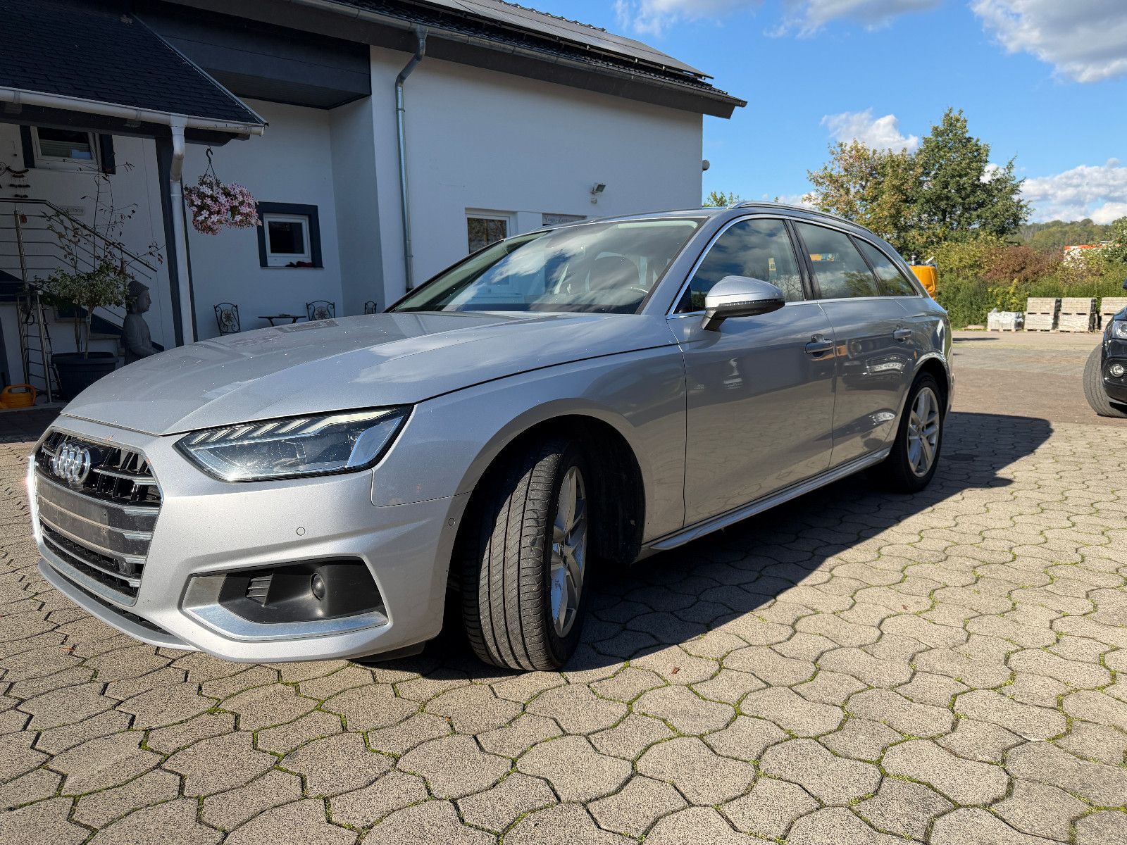 Audi A4 Avant 35 TDI advanced foto 1