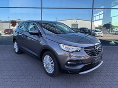 Fahrzeugabbildung Opel Grandland X 1.2 Turbo Innov Auto. LED AHK u-frei