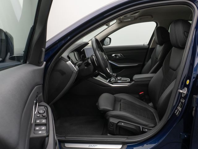 Foto Nummer 20: BMW 320d
