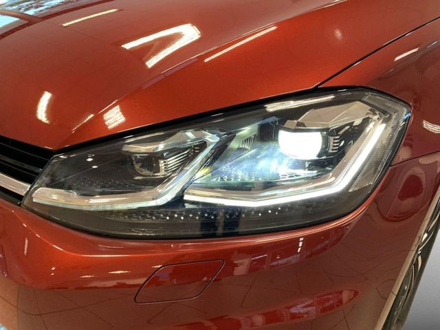 Golf VII 1.5 TSI COMFORTLINE LED+NAVI+STHZ+ACC+P