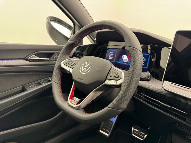 Volkswagen Golf 8 PA GTI DSG 265PS BusinessTechnikBlackPano foto 5