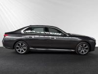 BMW 750 - Vorschau Bild 2