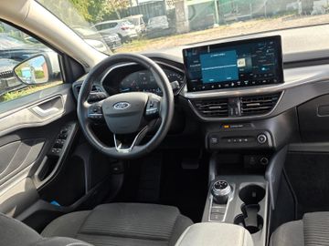 Ford Focus - 8