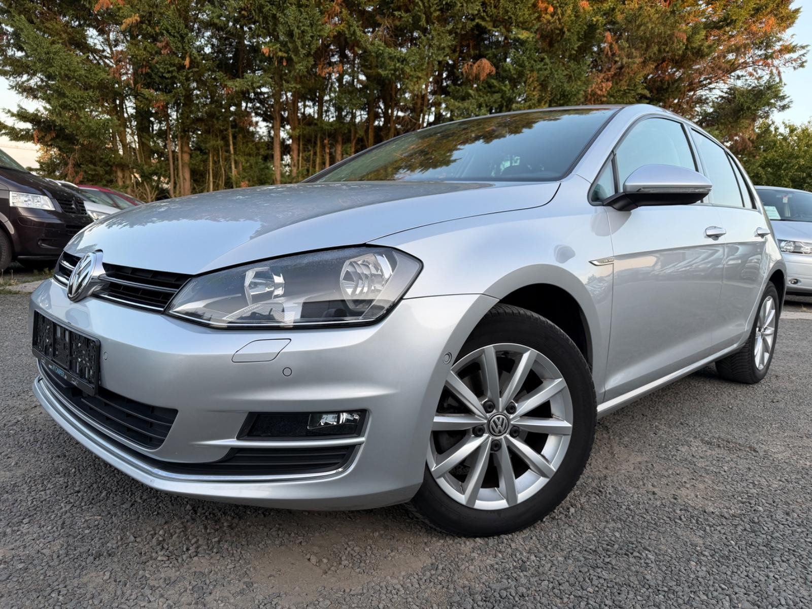 Volkswagen Golf VII Lim. Lounge BMT/Automatik/Kamera/Shz